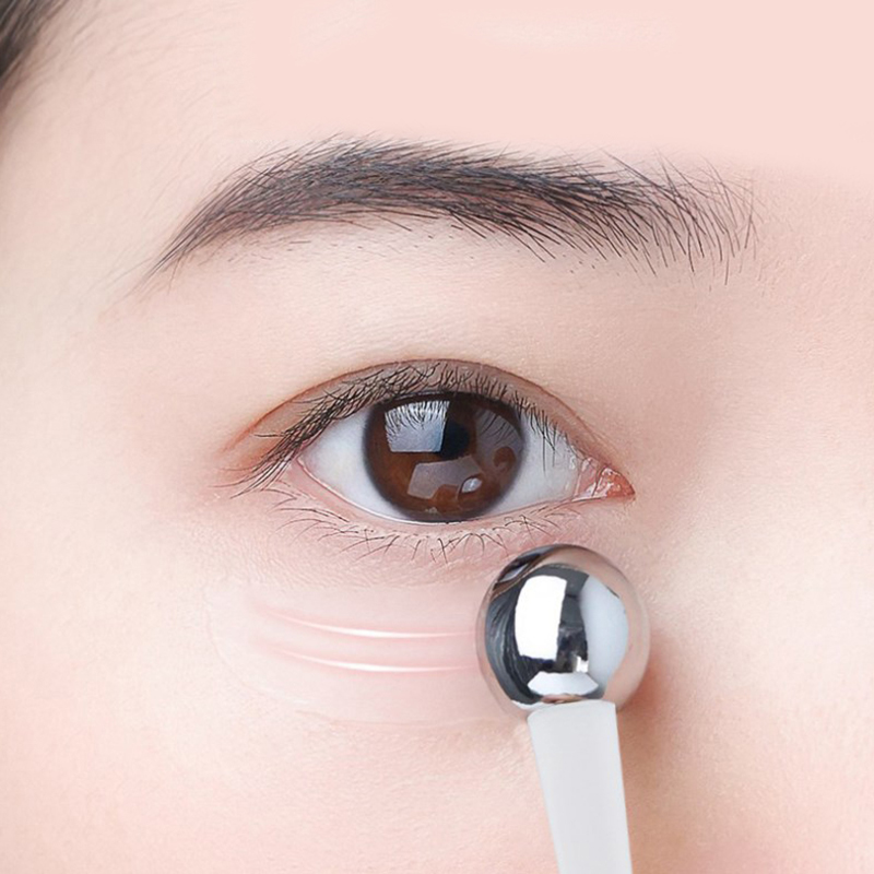 ลูกกลิ้งสำหรับครีมทาใต้ตานวดรอ - Beauty Glazed Makeup บทวิจารณ์และราคา